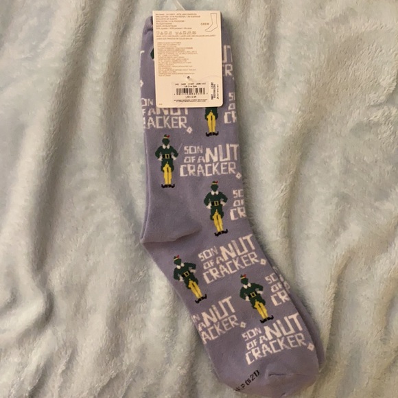 American Eagle Elf Crew Socks - Picture 2 of 5